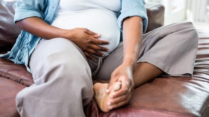 https://footpower.com/wp-content/uploads/2019/09/PregnancyFootPain.jpg